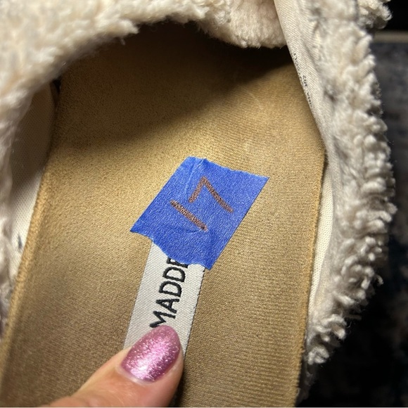 Steve Madden Home White Faux Fur Comfort Slides Size 8 - Picture 10 of 10